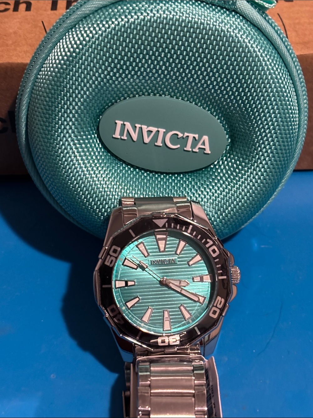 Invicta Men's Turquoise Dial Silver Stainless Steel Bracelet Watch